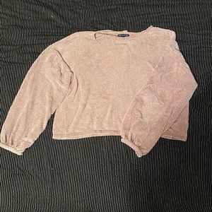 SOFT CROPPED BLUSH PINK SWEATER